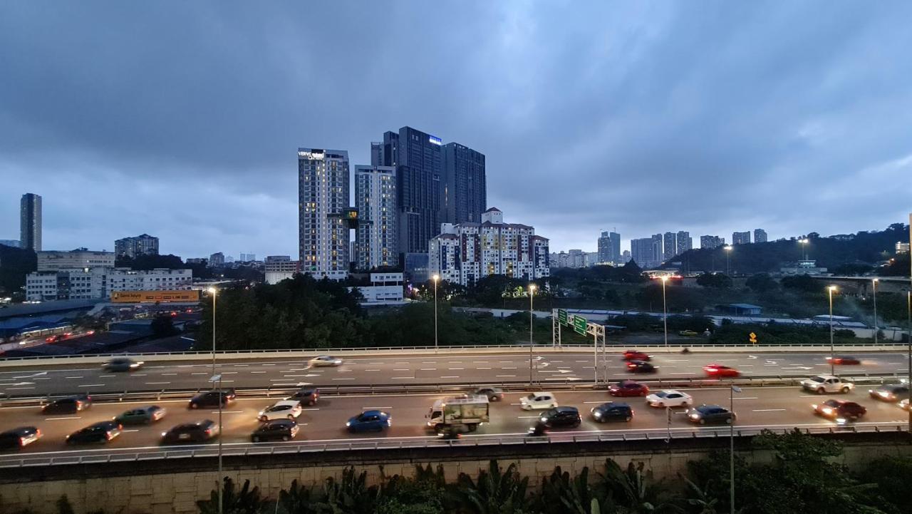 Premium 5Star Resort Suite Mid Valley Kl Sunway By Stayz Suites With Shopping Complex Куала Лумпур Екстериор снимка